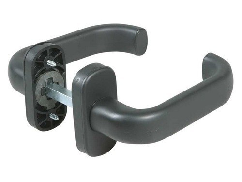 DOOR HANDLE IBFM 536 BLACK PLASTIC (for narrow stile doors, with spring)  